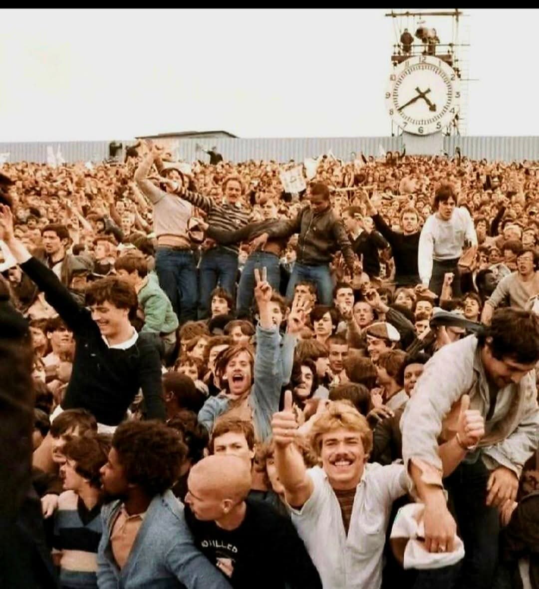 Football Away Days Club tweet media