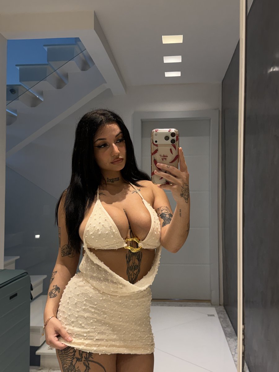 Sinavya__ tweet media