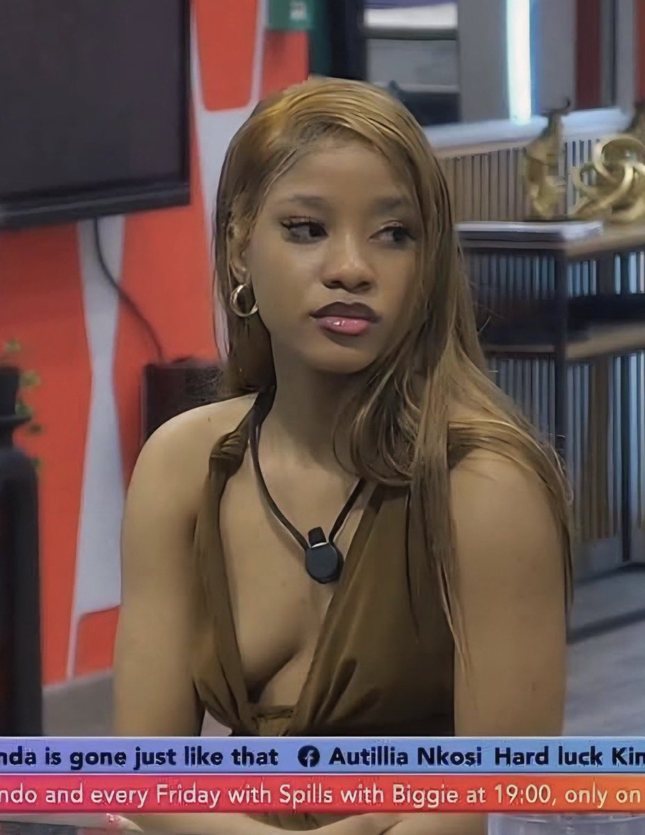 symply_kimm's tweet photo. Didi is in the finals oh myyyyyyy❤️🥳👏🏽Congratulations to her 
I’m so happy for her. She deserve to be BBmzansi ambassador. 👌👏🏽👏🏽 https://t.co/xEc7vO7QYH