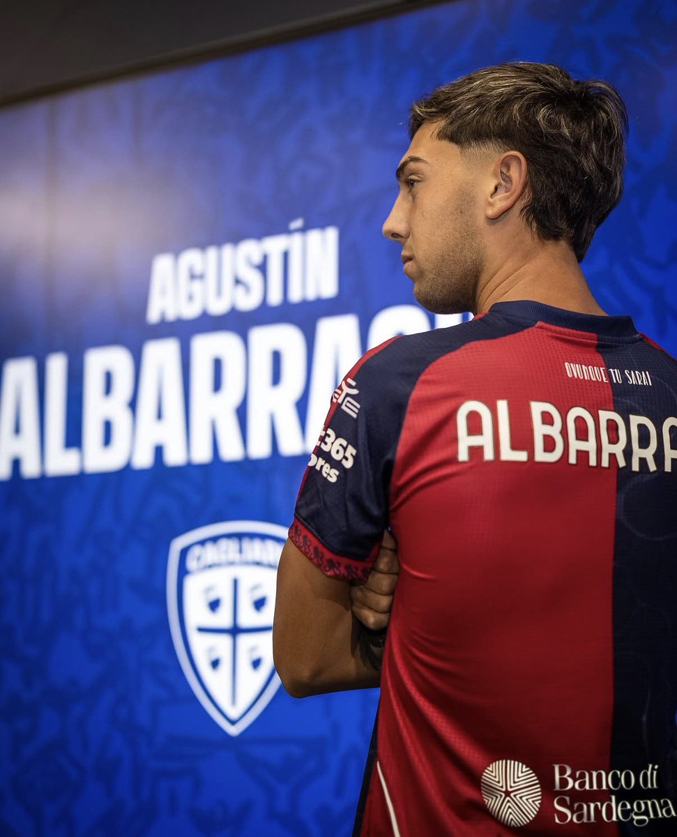 Debut oficial de 𝗔𝗴𝘂𝘀𝘁𝛊́𝗻 𝗔𝗹𝗯𝗮𝗿𝗿𝗮𝗰𝛊́𝗻 en la Serie A 🇮🇹

Vamos por más, Agu 👊🏻