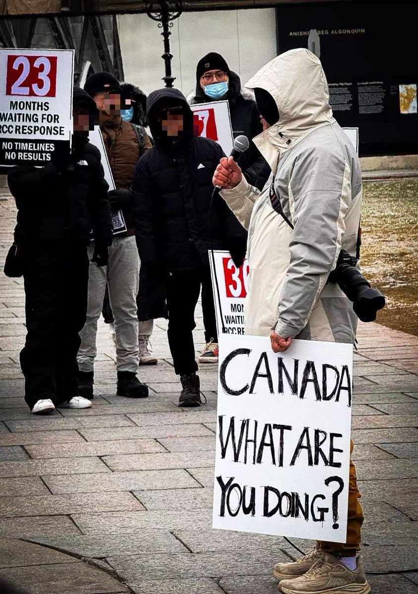 VoicesFairCheck's tweet photo. Canada what are you doing?
Canada, people are freezing outside just to be heard. These IRCC delays have gone far beyond acceptable. #IRCC #cdnpoli  #cdnimm #CBCNews #e7259 #IRCCSecurityScreeningDelay https://t.co/HbyAPXvh1r
