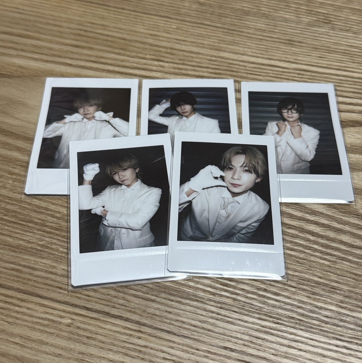 (・・)?? tweet media