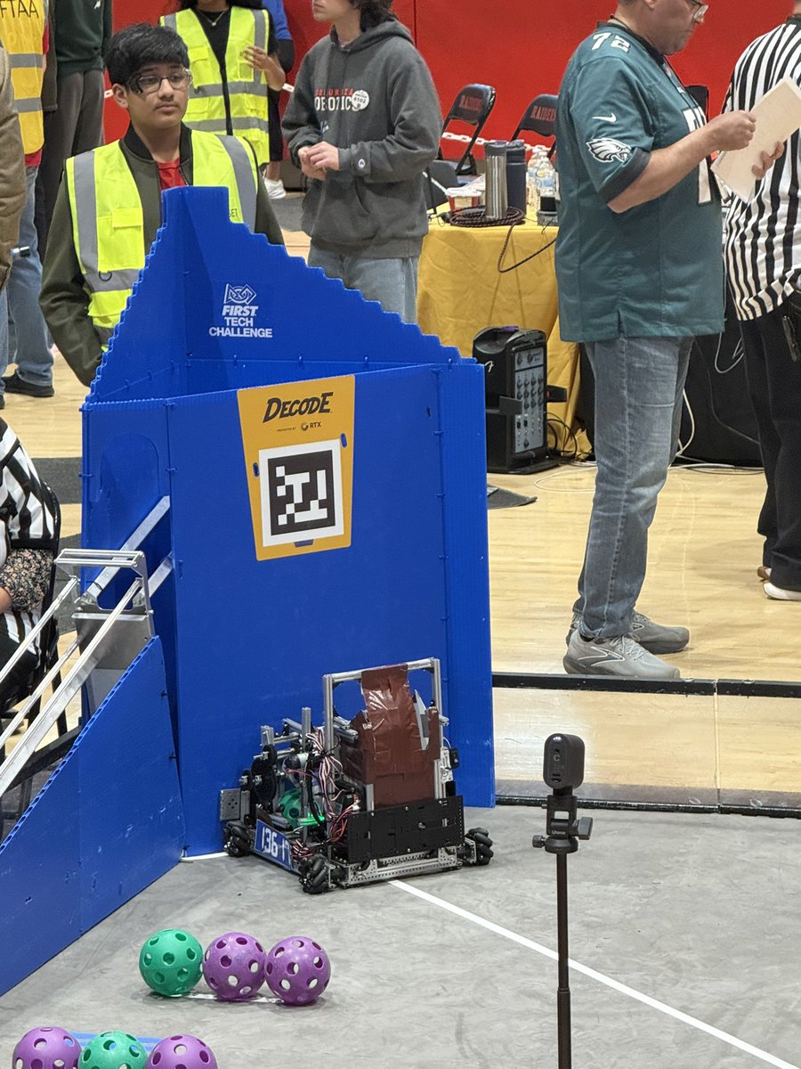 FTC TEAM 13617 BECTOBOTS tweet media