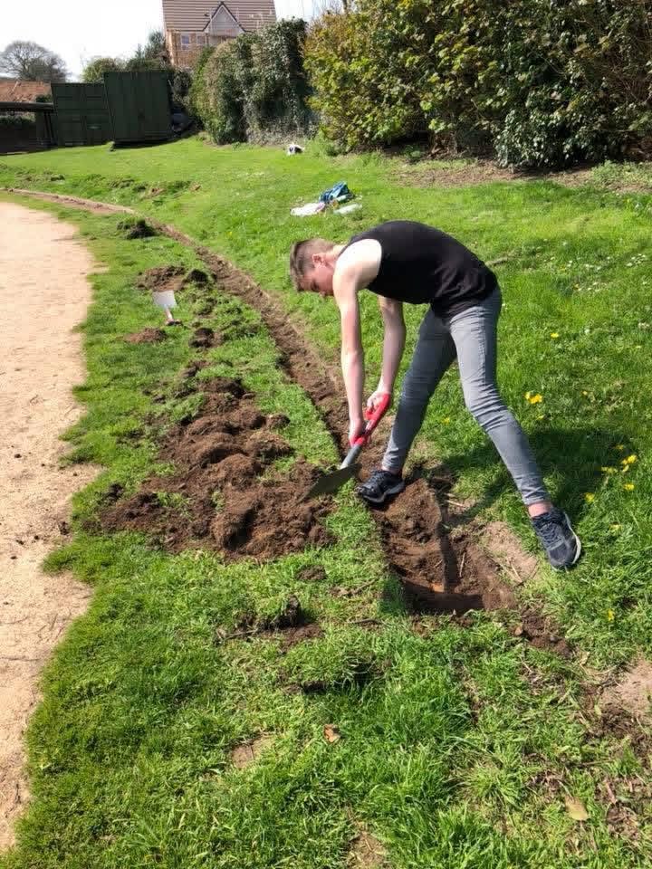 SueMerriman's tweet photo. Next we have the designers behind BVYG

They helped run community events, even spent days removing barbed wire from the Chase to make paths safer.

Congratulations to our Visionary Award winners
Chloe, Kyra, Abbie &amp; Jake

#Vysions #YouthLeadership #CommunityPride #Volunteering https://t.co/LqoqUvTZua