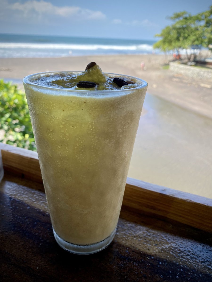 Naomi - Bitcoin Beachwear, Art & Aloha tweet media