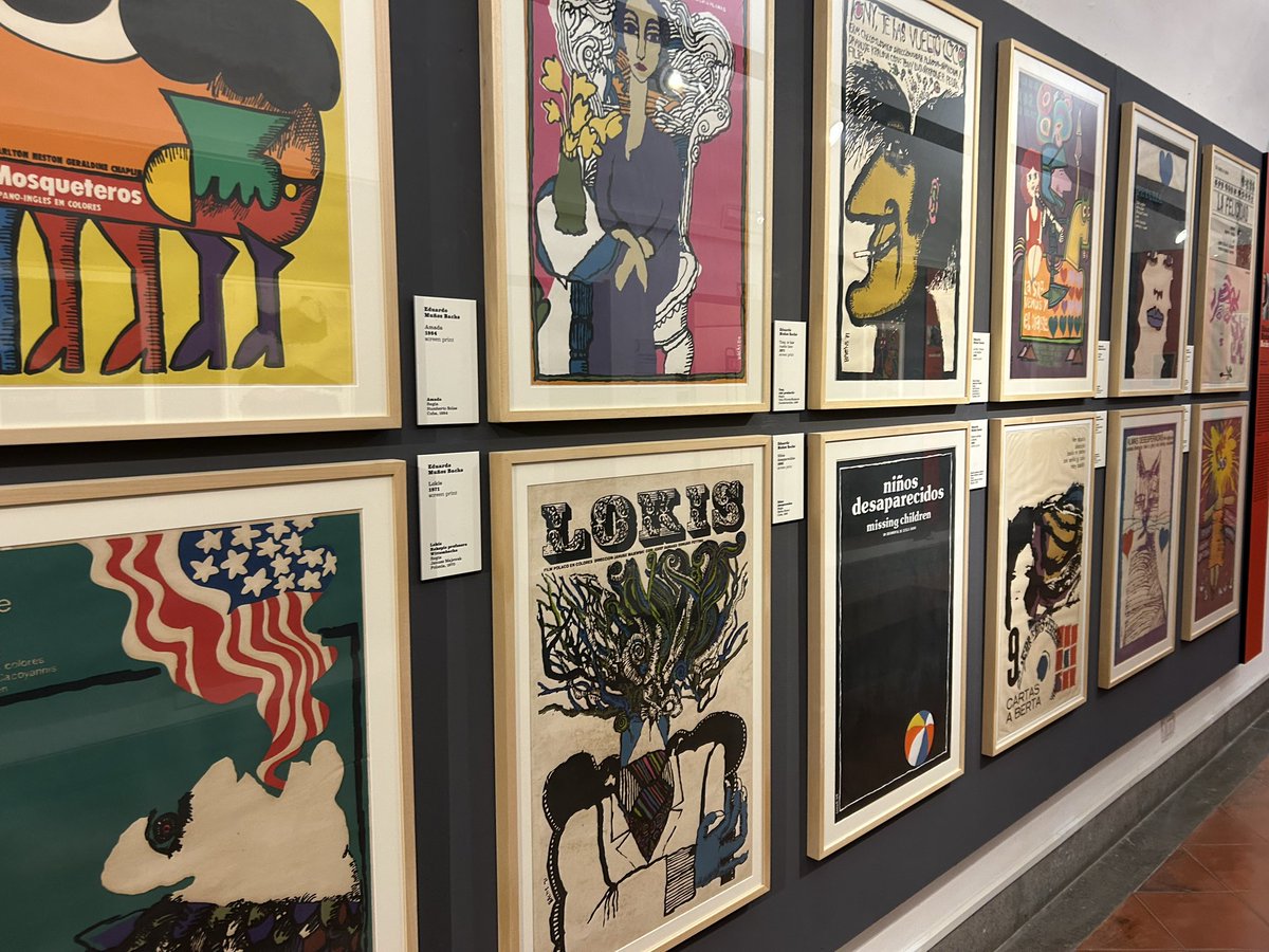 Hoy termina la muestra de carteles cubanos #CineDePapel de la colección #GigiBardellotto, en el #MuseoInTrastevere <a href="/museiincomune/">Musei in Comune Roma</a>.
La pasión con que Gigi cuenta la historia del cartel cinematográfico del #icaic es electrizante.
🙌🇨🇺🇮🇹