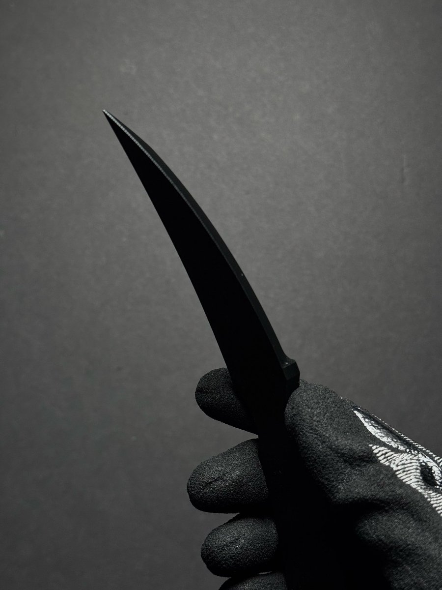 VariantOne_'s tweet photo. Dark Horse drop this Friday at Noon PST

#new #darkhorse #variantone https://t.co/9bjTMytpaG