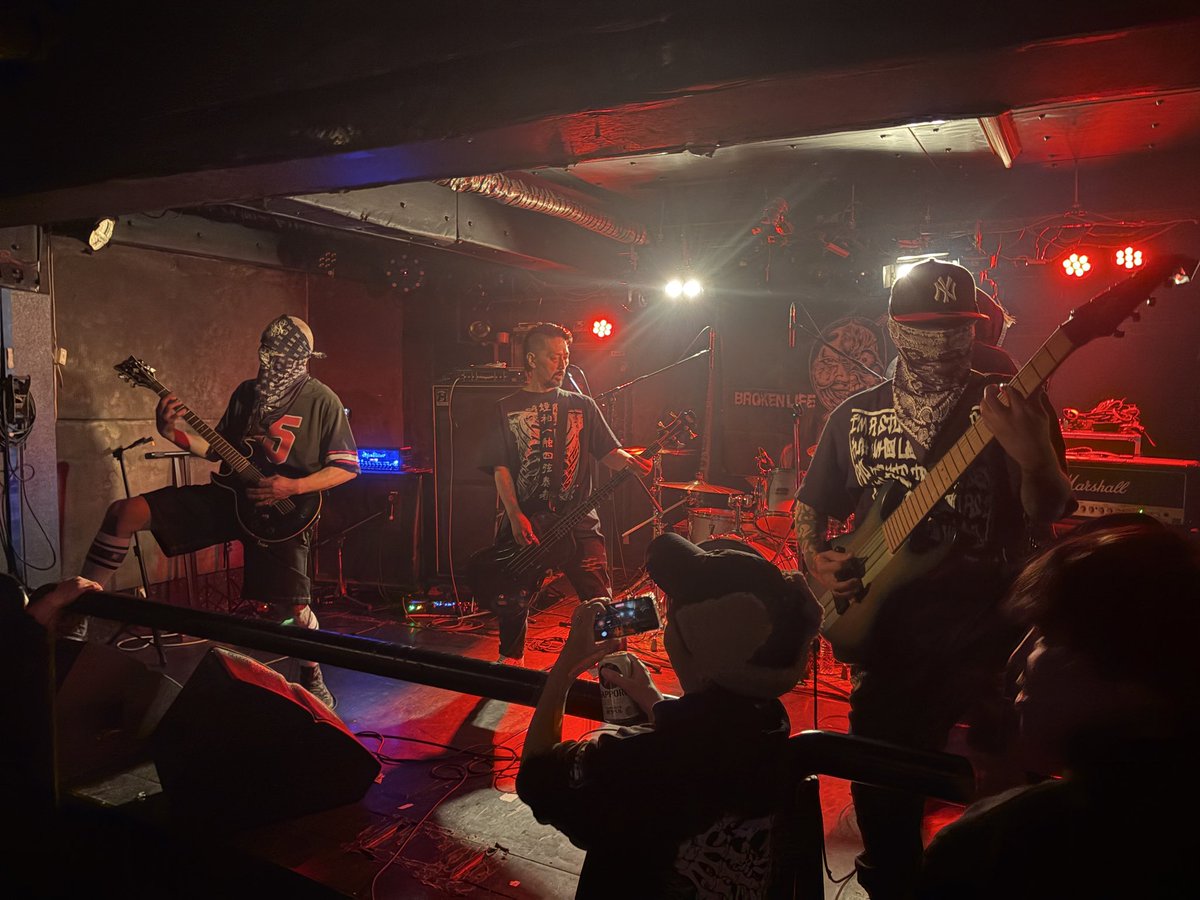 TAC-v-109 tweet media