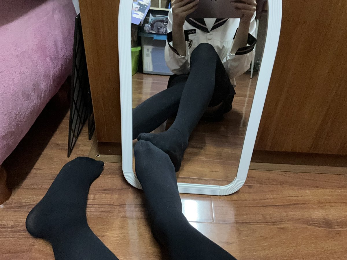 starcloud_25's tweet photo. 我不会穿胸罩。#包臀裙 #伪娘 #男娘 #黑丝 https://t.co/OVoPVbxngZ
