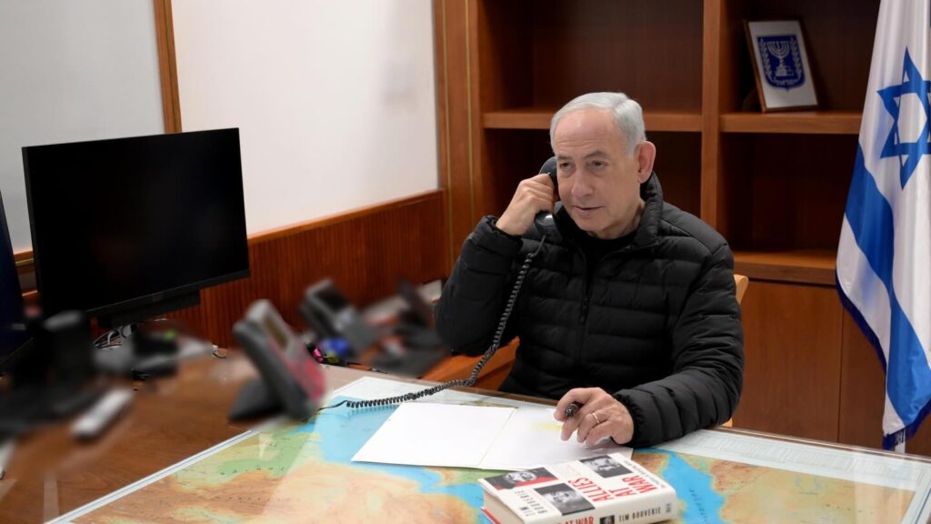 roberts_mwaura's tweet photo. Benjamin Netanyahu is safe &amp; well.
Netanyahu's wife is also safe.
Netanyahu's sons are also safe.

Iranian media and enemies of Israel are spreading fake news about the death of Benjamin Netanyahu and his family. You should not trust any such news.Everything is fine in Israel https://t.co/kXeT6YGxZd