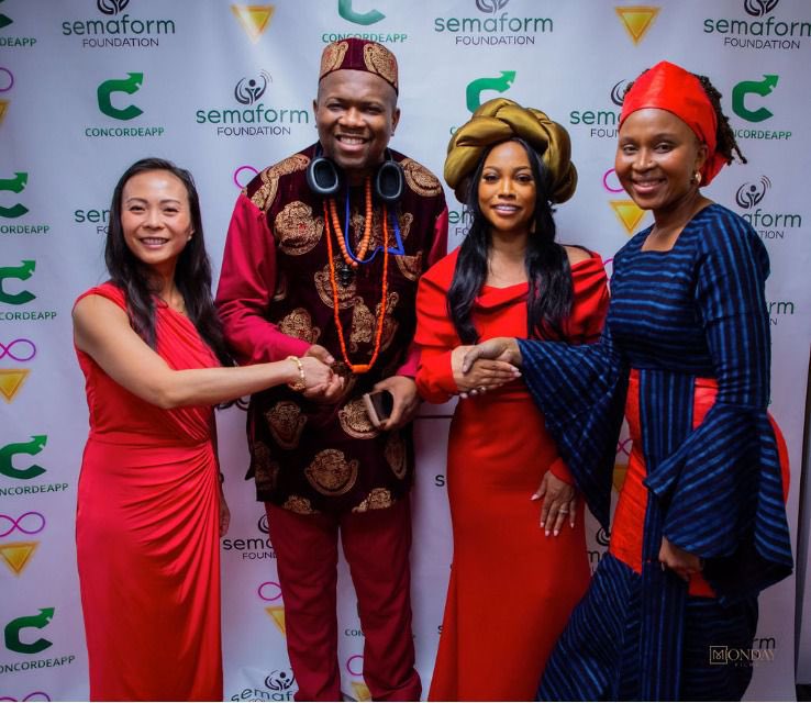 M.A.M.A.T.E.E.0.0.1 tweet media