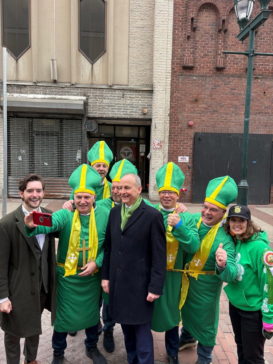 Christina Finn tweet media