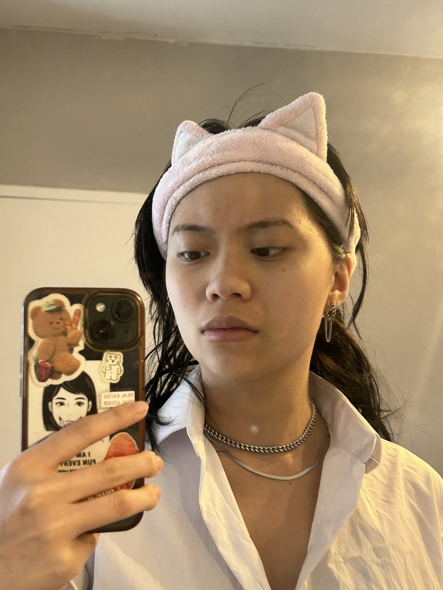 thyhighs's tweet photo. have my first photoshoot of the year but i’m feeling chopped and chud today. wish me luck bruh. https://t.co/MYl4Z2kL5d