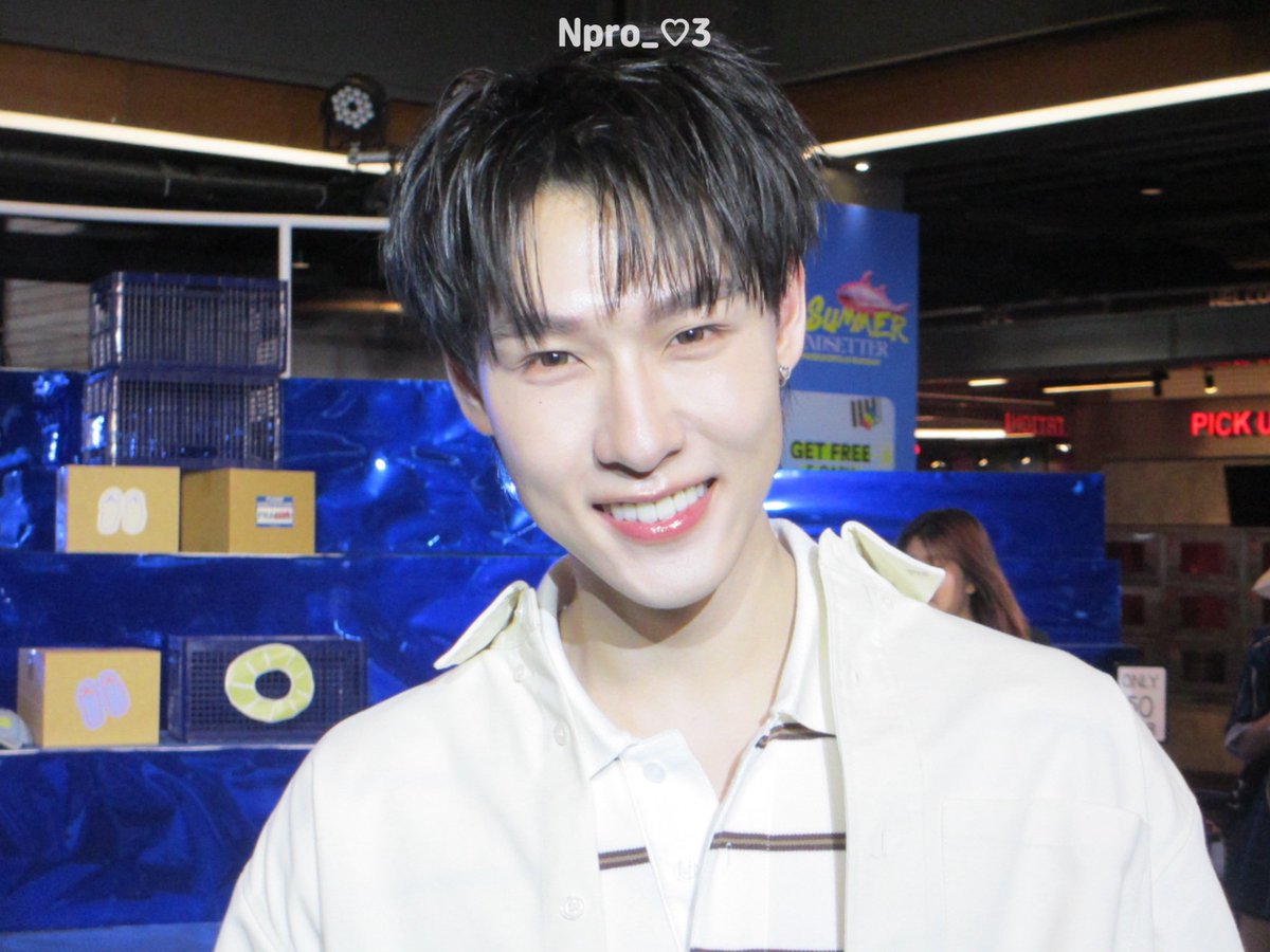 𝑁🌙 tweet media