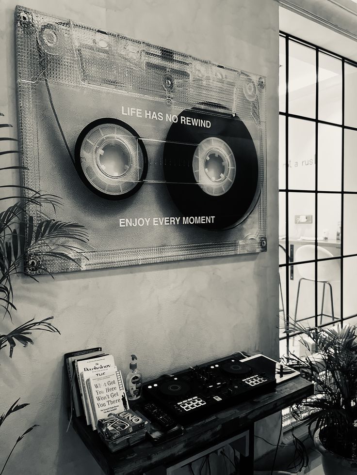 Hombre Epilogado tweet media