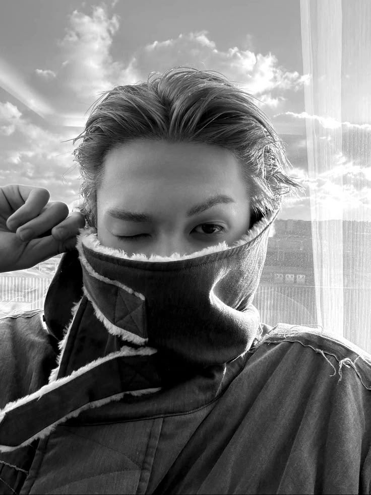 ☾ Marvin. tweet media