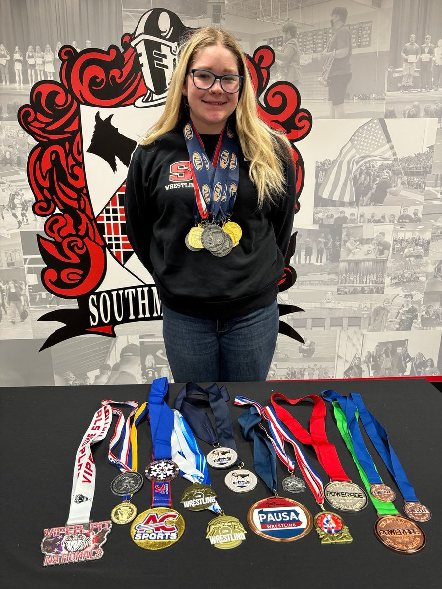 SHSAthletics4U's tweet photo. Congratulations, Zoey, on an awesome HS wrestling career!
Check out these stats:
- 2 Time WPIAL Champ
- 2 Time West Regional Champ
- 2 Time PIAA Silver Medalist
- Multiple Tourn Championships
Great job, Zoey! We are proud of you!
"We Before Me!"
#BePhenomenal
#MakeTheGRADE https://t.co/XVCv305D1c