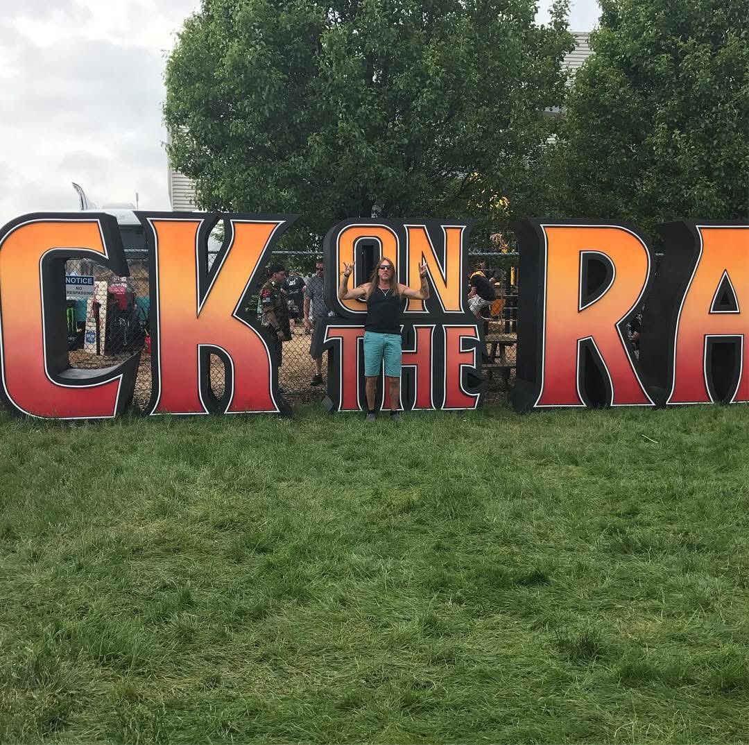 Jîm Sçhęłł☠ tweet media