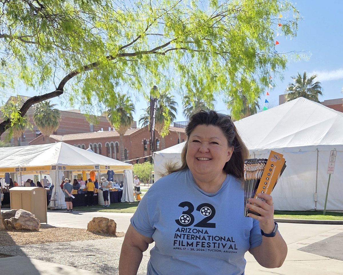 AZFilmFest's tweet image. FIND ME!
Mia and Indie are at the Tucson Festival of Books today!
Find me and I have 2 FREE tickets to our
Comedy Shorts
Sat. April 18
10pm
The Screening Room 
.
I have 10 pairs to give away, so look for me!
.
#TFOB
#tucsonfestivalofbooks 
#AzIFF 
#AzIFF34 
#ComedyShorts