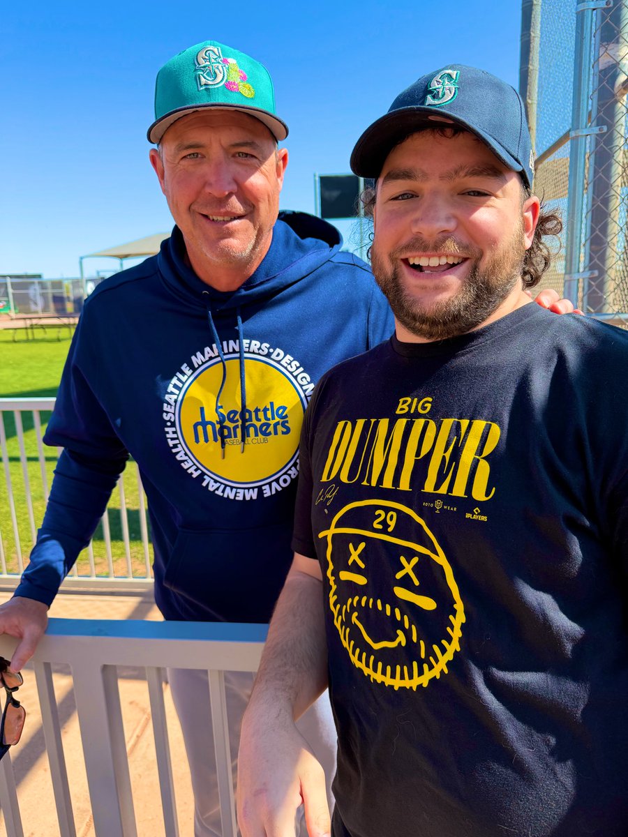 Handshake Refuser Dougie tweet media