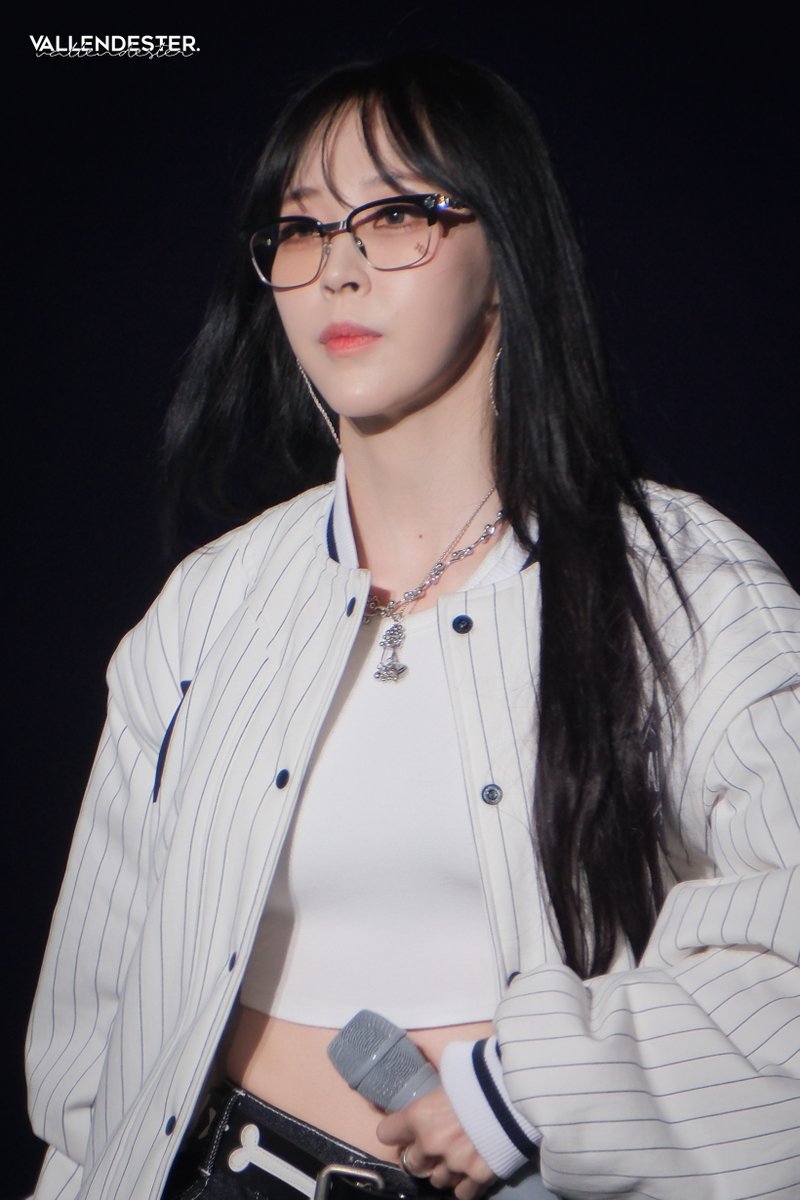 vallendester21's tweet photo. 260314
#마마무 #MAMAMOO #문별 #MoonByul #솔라 #Solar https://t.co/RgihMaueLE