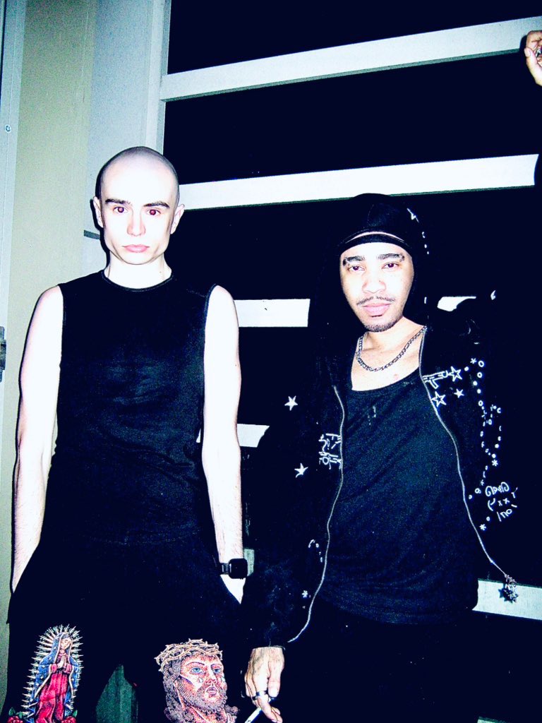 river moon tweet media