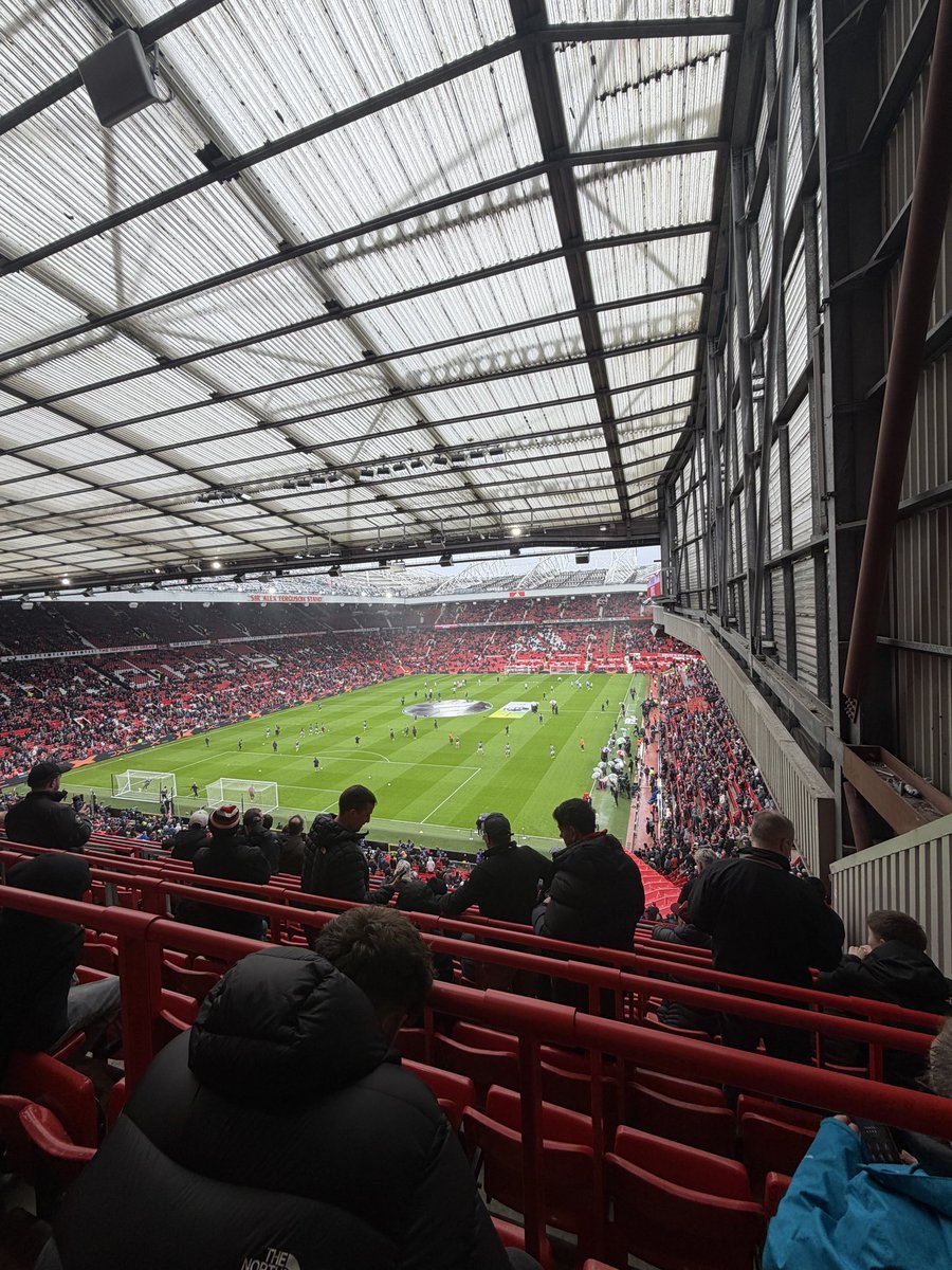 cuki466's tweet photo. It’s been a while… Massive 3 points get inn YANITED YANITED YANITED 🔴⚪️⚫️ https://t.co/aPA1lCoFYK