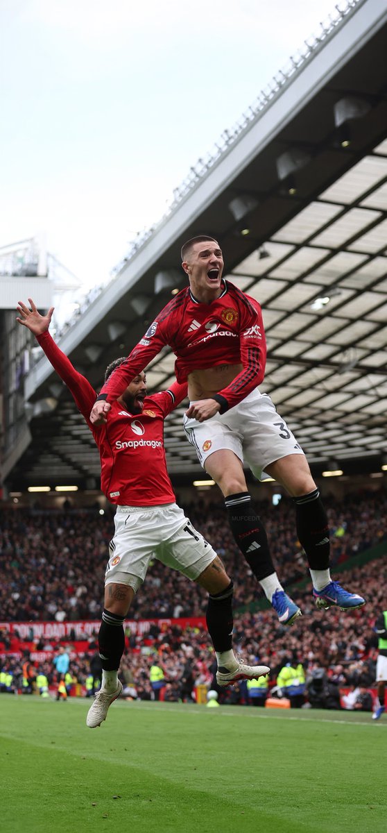 MUFCEDIT tweet media