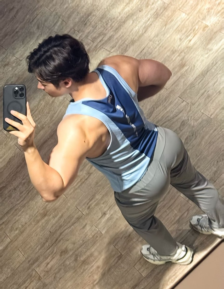 Men with big booty