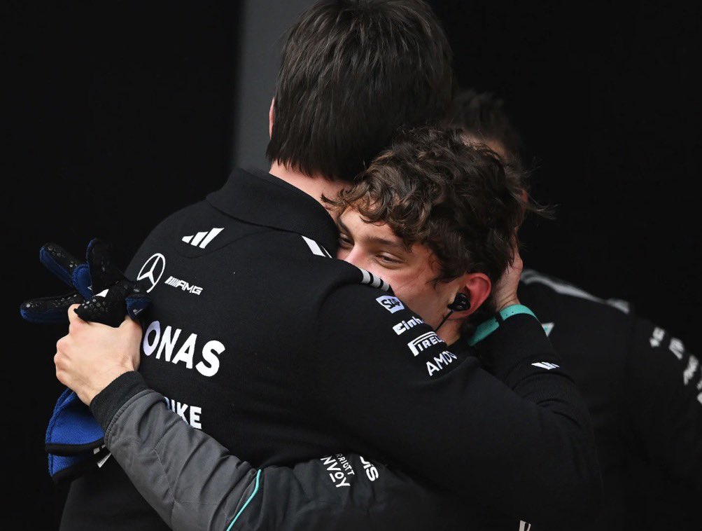 FormulaArg tweet media