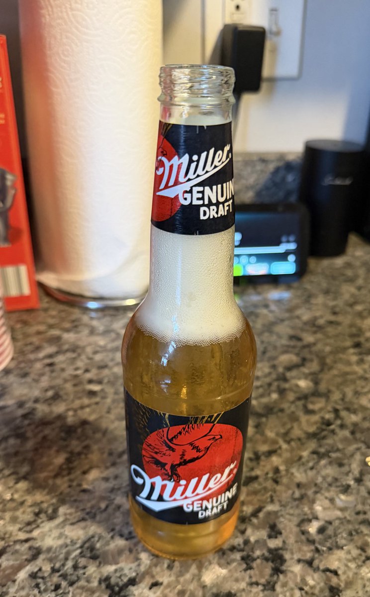 Mike Vanderbilt: Hairdresser At Large tweet media