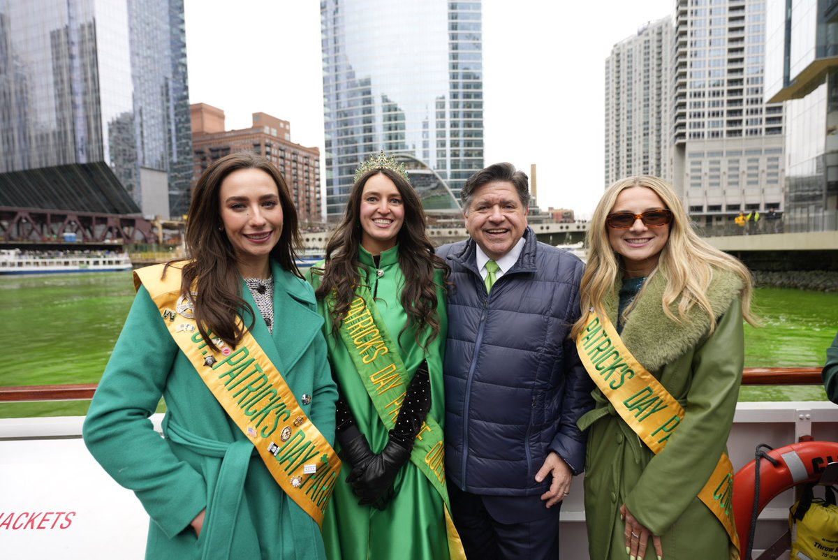 JBPritzker's tweet image. It never gets old. 💚

St. Paddy's Season has begun!