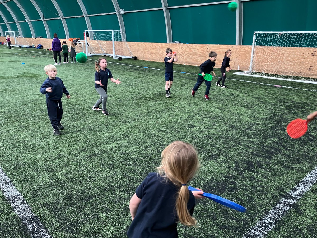 Long Meadow Lions tweet media