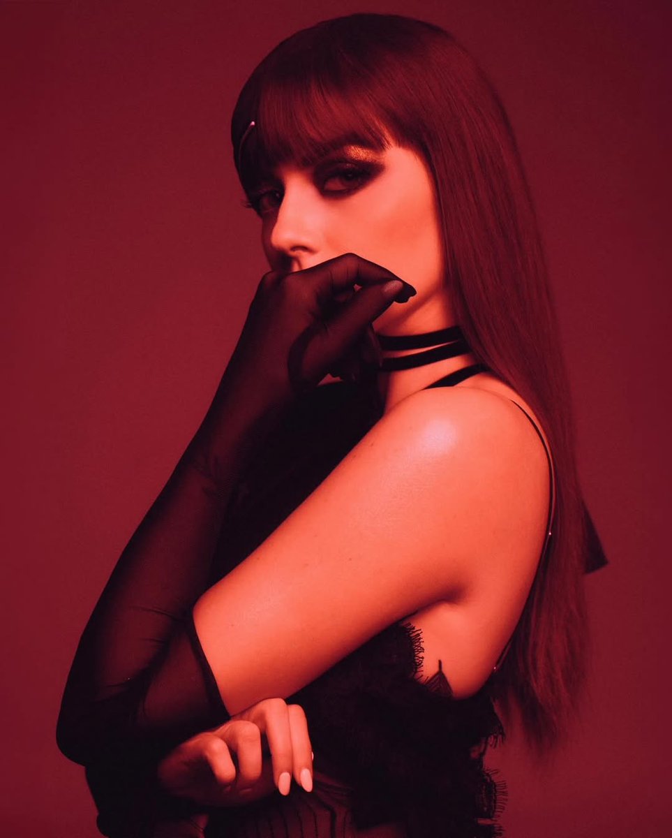 ‘CANZONE ESTIVA’ di <a href="/NaliOfficial/">ANNALISA</a> raggiunge un nuovo peak nella classifica di #AppleMusic: #15 (+1) 

#Annalisa #CanzoneEstiva