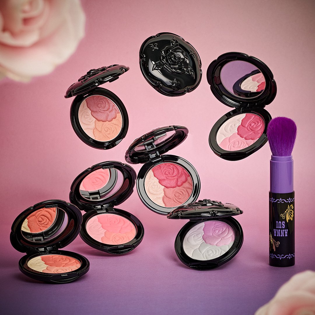 Anna Sui tweet media