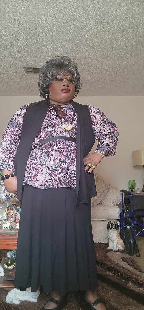 Divine Dajore tweet media