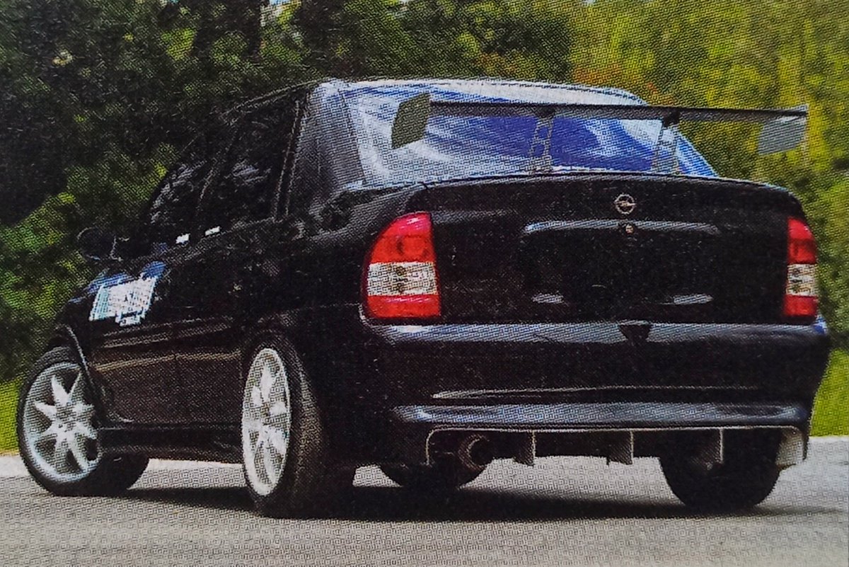 2000s Tuning BR tweet media