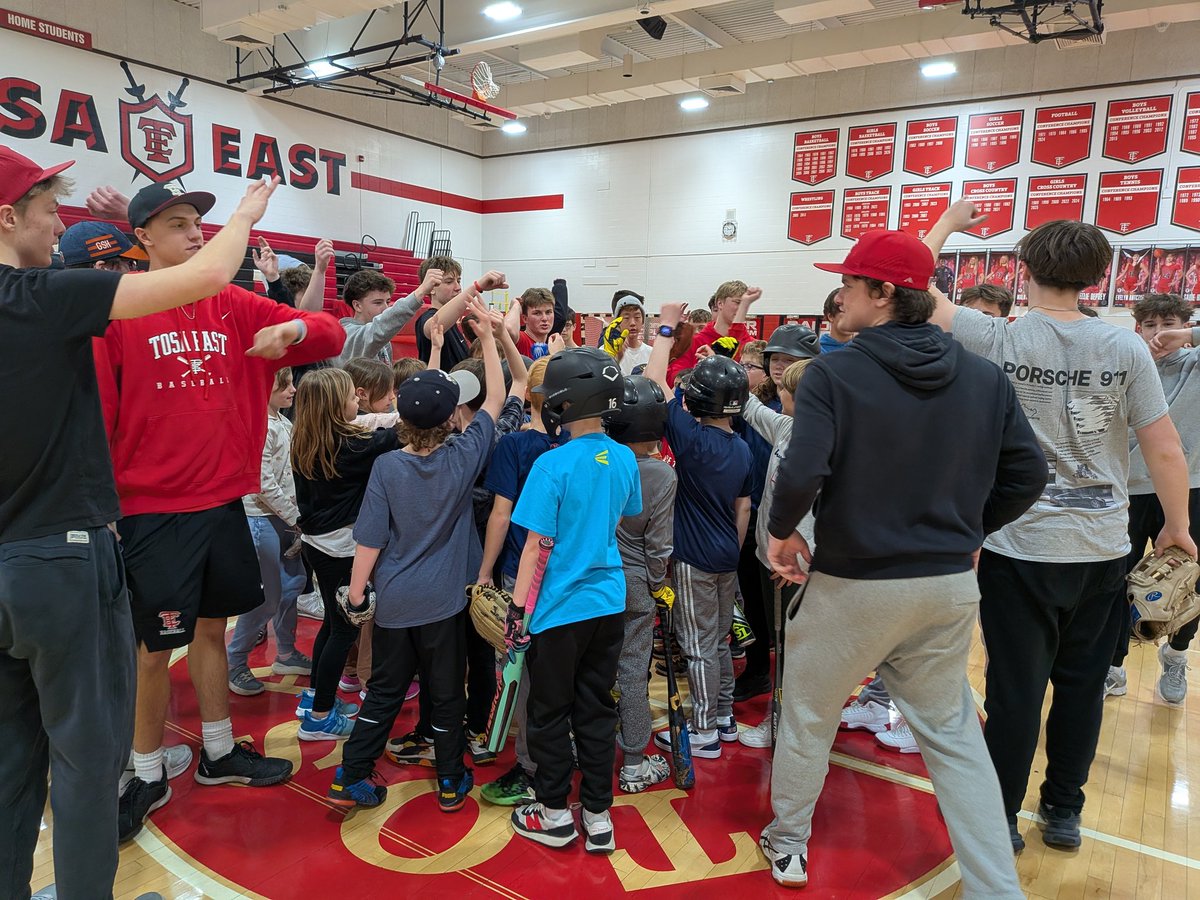 Tosa East Baseball tweet media