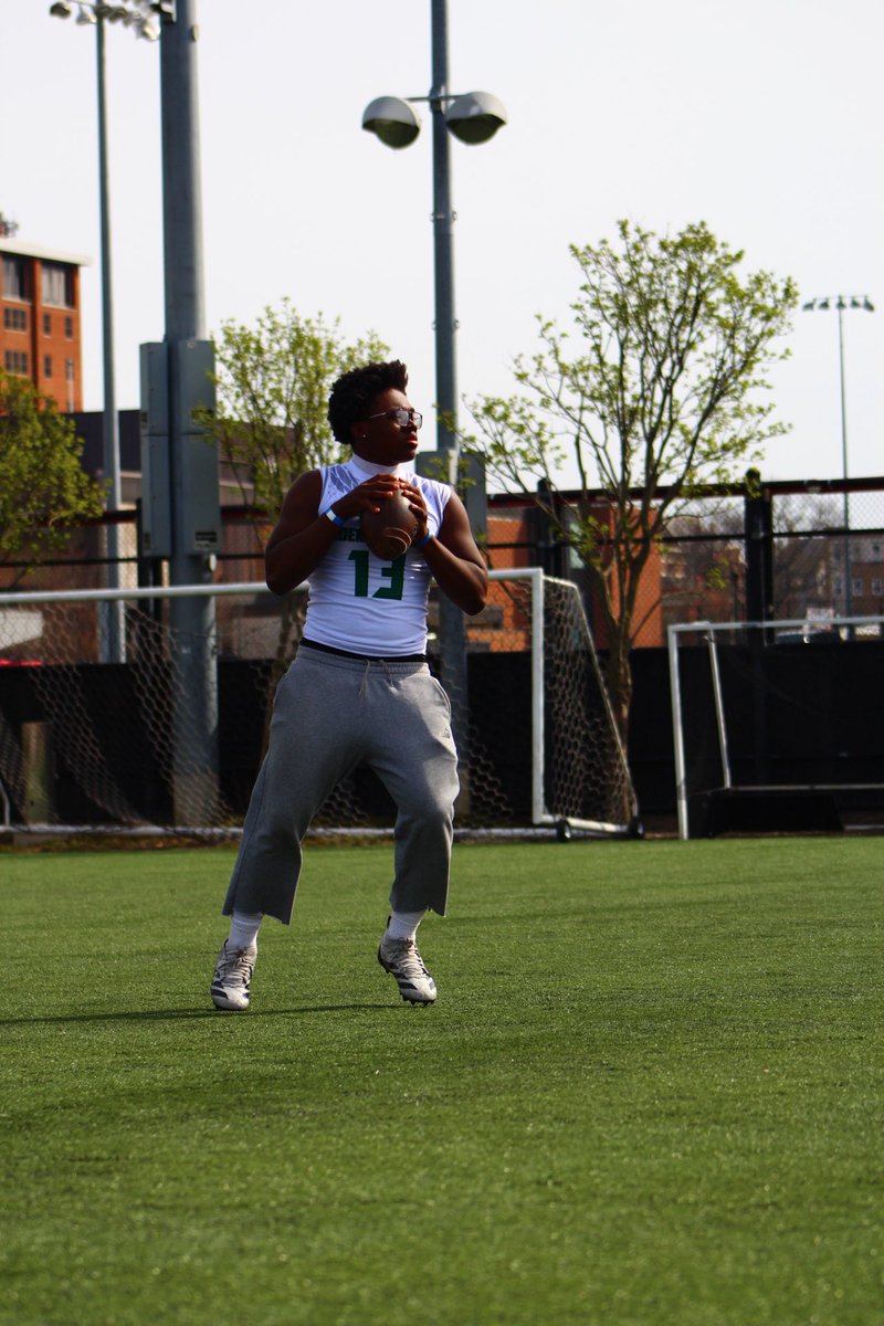 Aerrion Gray tweet media