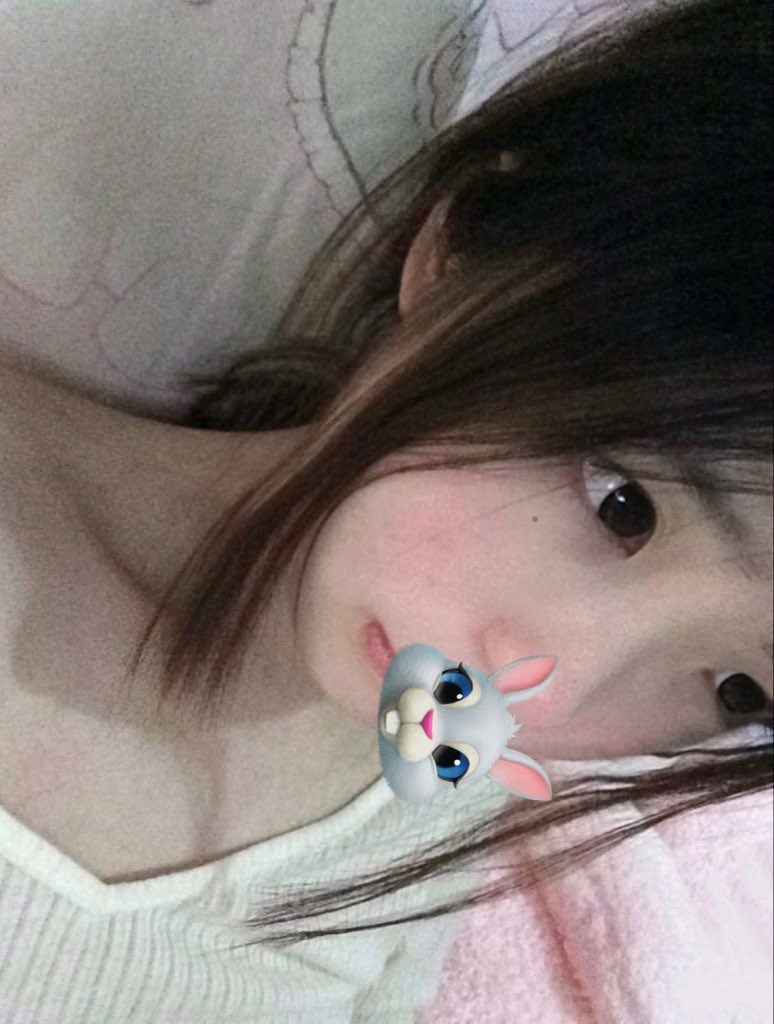 แบม แบม ❀ tweet media