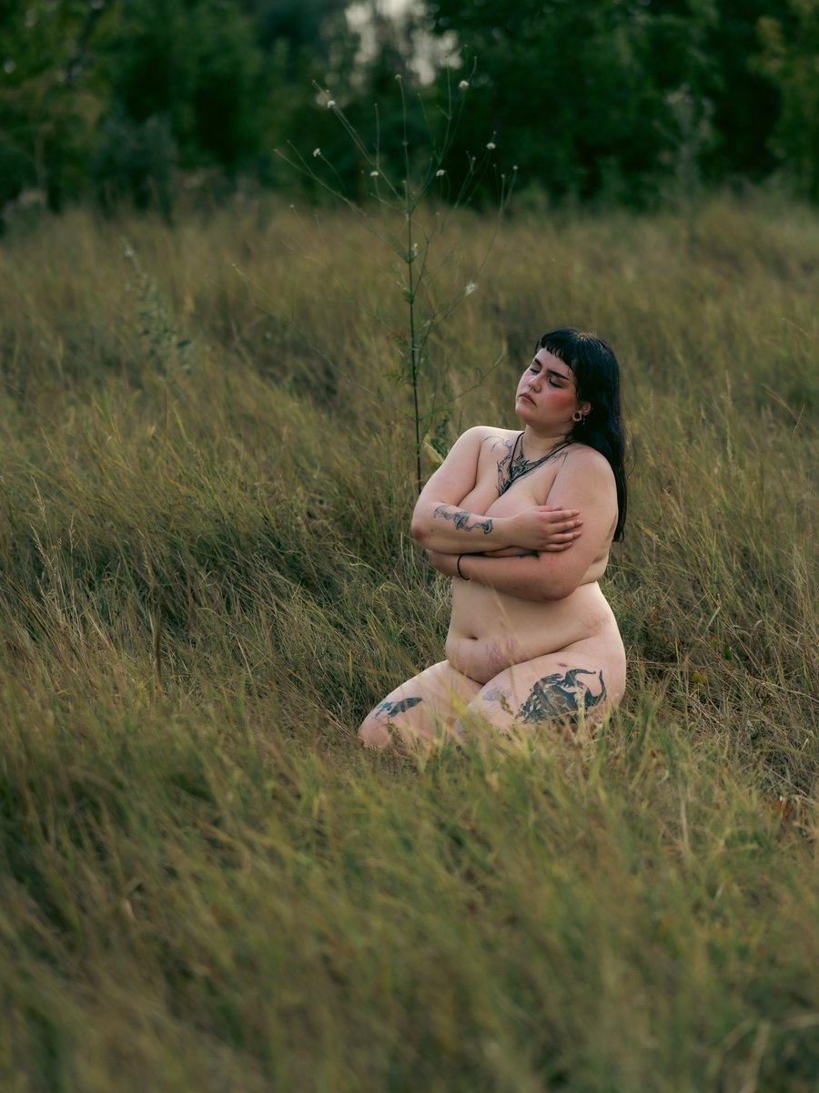 fotograsu's tweet photo. Follow https://t.co/jNFYsVgsn5 #nude #Photography https://t.co/MedBbVVAEz