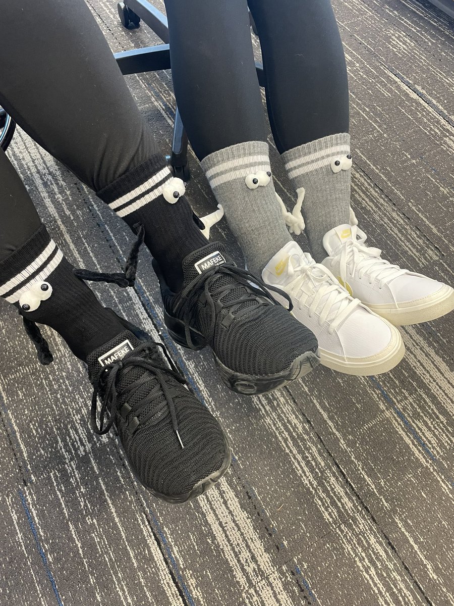 Mr. Booth tweet media