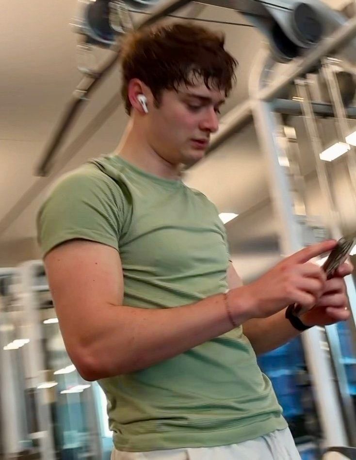 Stranger News tweet media