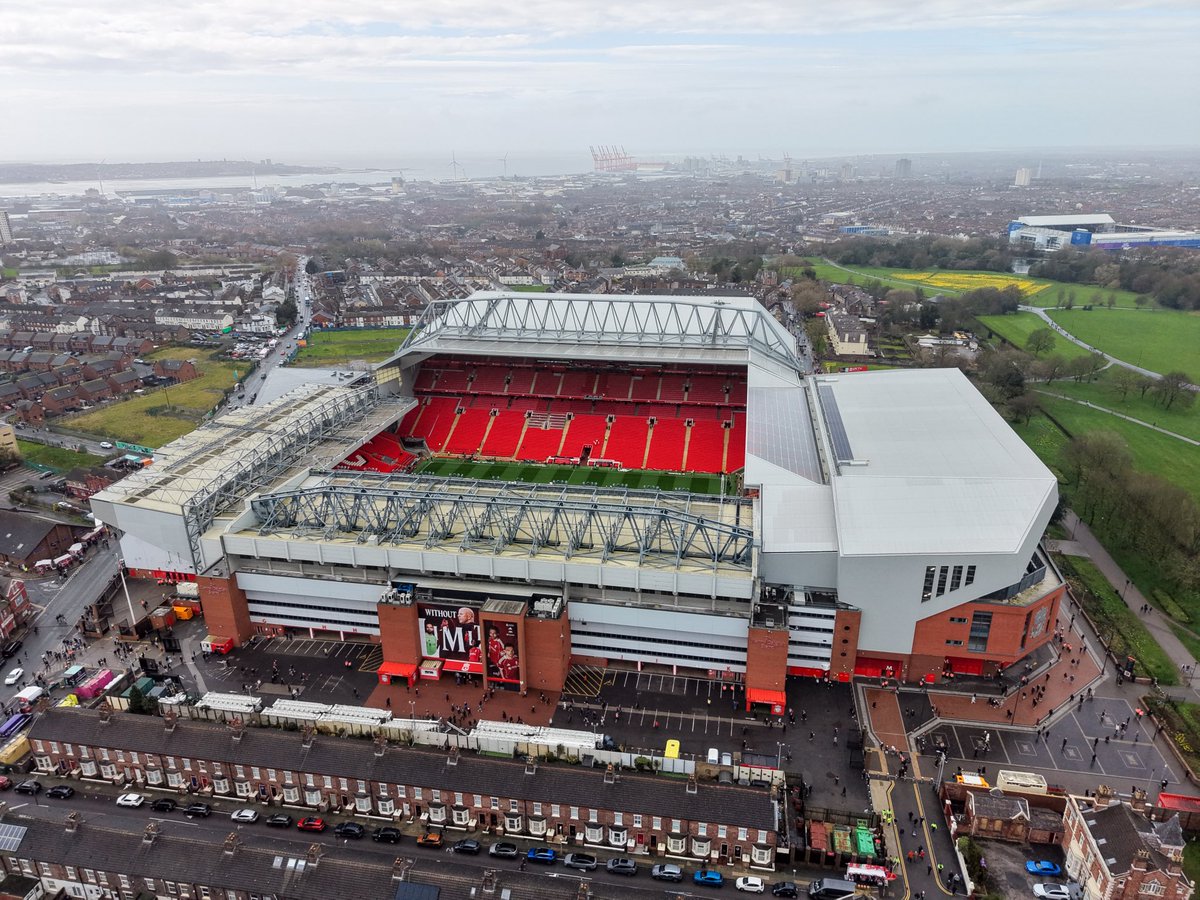 Thrill Pix tweet media