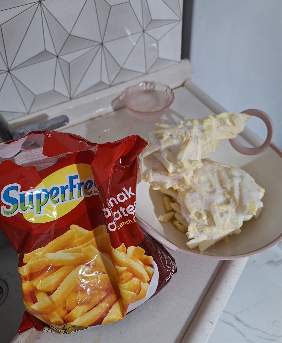 PARÇALI BULUTLU tweet media