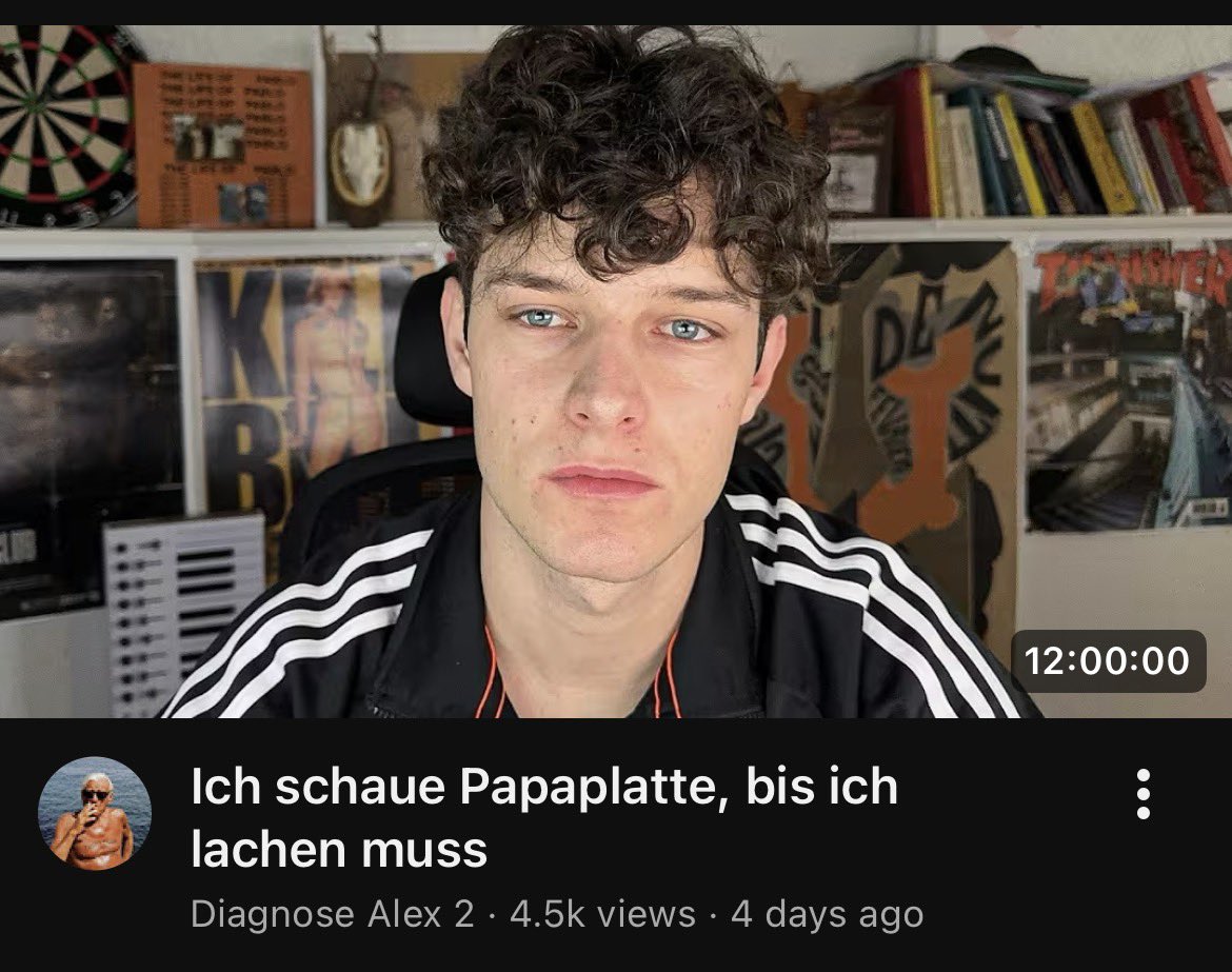 $€X🐍 tweet media