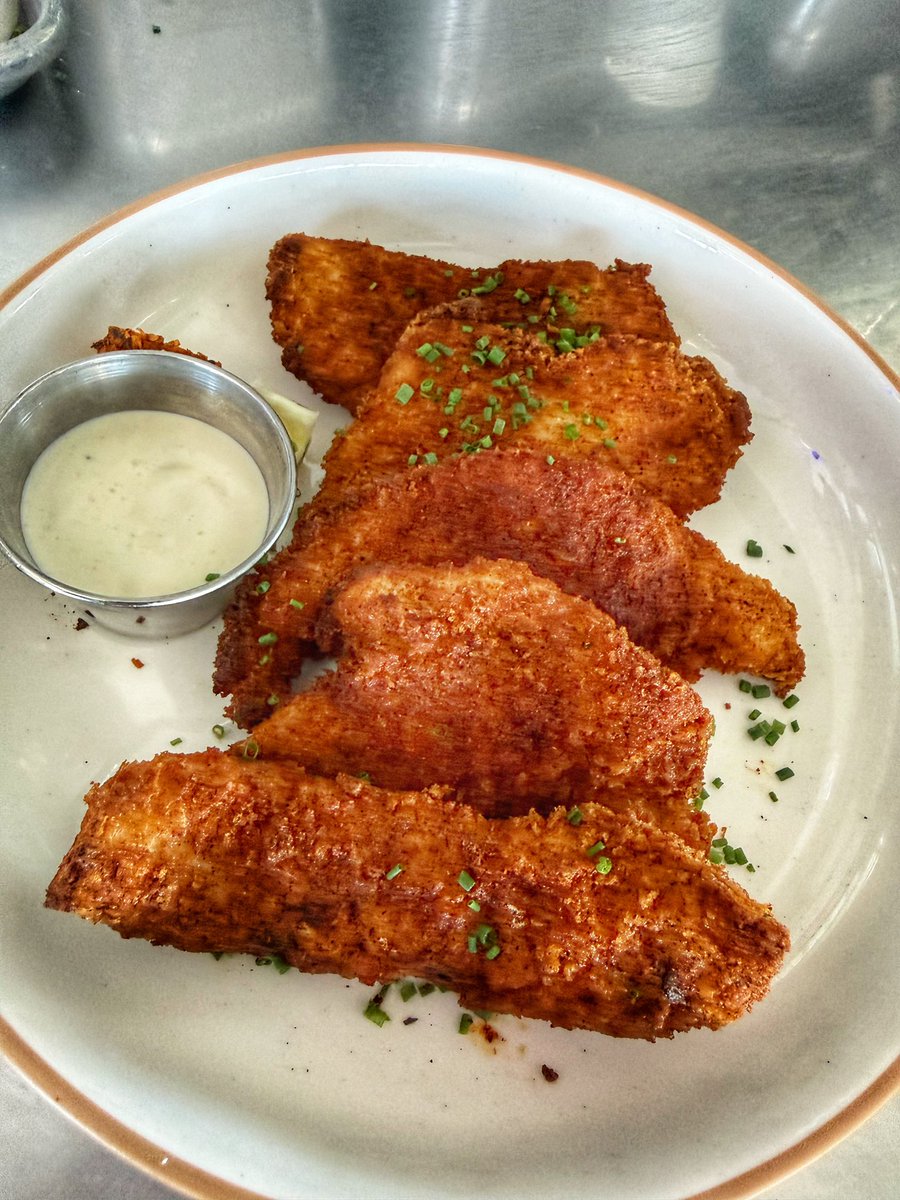 Chef Andrew Gruel tweet media