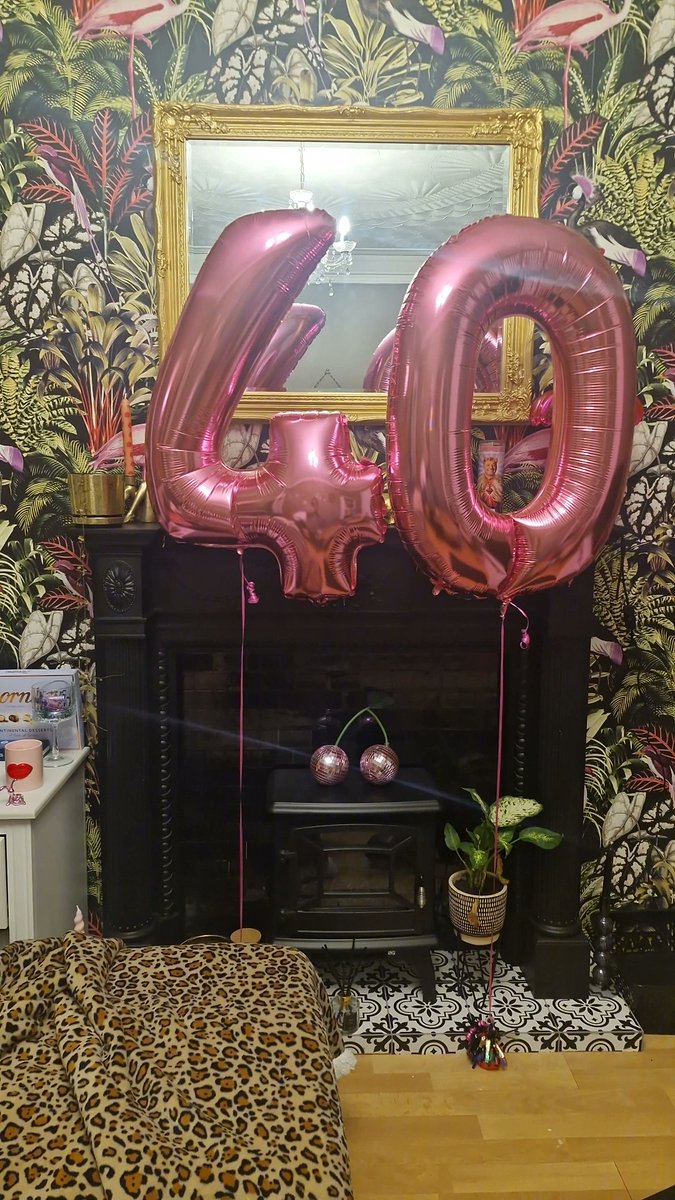 Cer i grafu tweet media