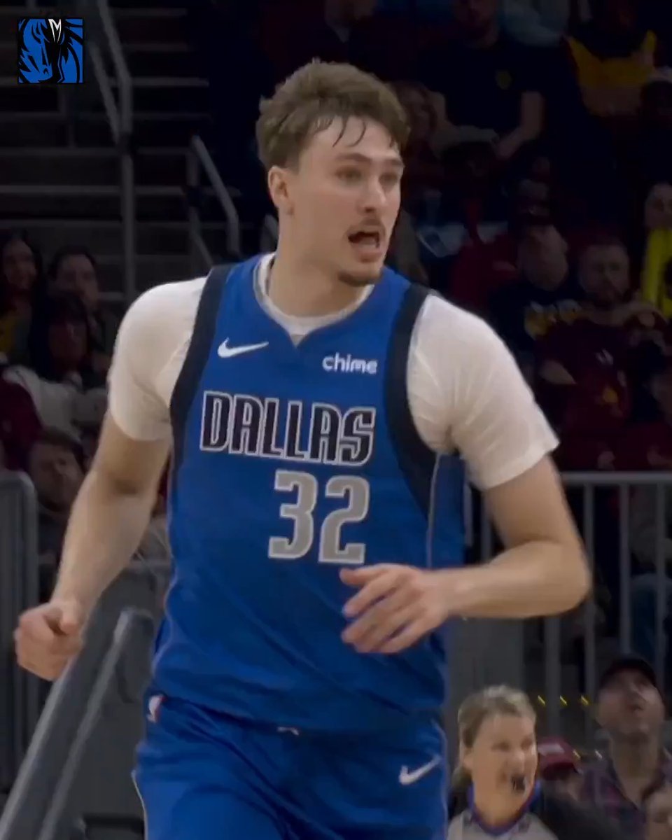 Gettin' in his 🎒
#MFFLAGG