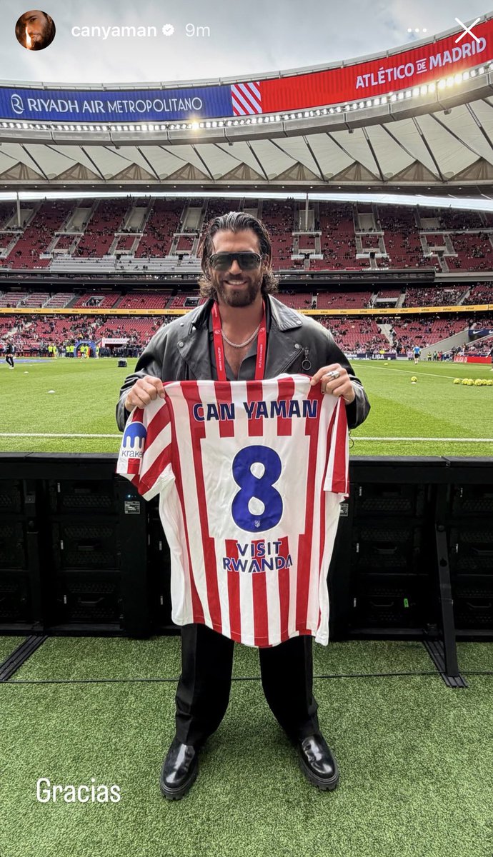 ♦️ #CanYaman IG story 

Thank You 

#CanYaman with a football jersey of Atletico Madrid bearing his name